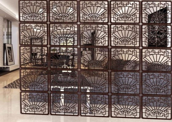 中国 居間/ホール/オフィスのための防風の装飾的な金属スクリーンのパネル サプライヤー